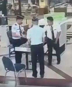Incydent na lotnisku w Indonezji. Pijany pilot ledwo trzymał się na nogach
