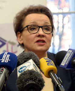 Kolejne poważne uchybienia w podstawie programowej? Historycy punktują Zalewską