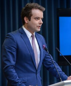 Rafał Bochenek: decyzja Tuska uniemożliwiła pełne postępowanie ws. katastrofy
