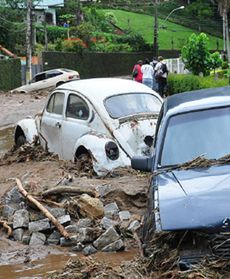 Zginęli w lawinie błotnej