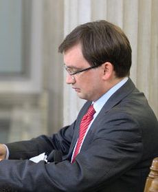 Powrót komisji ds. nacisków