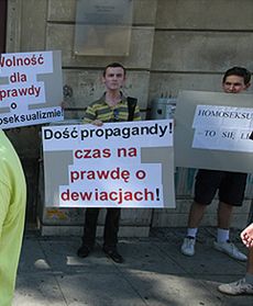 Przeciw EuroPride 2010