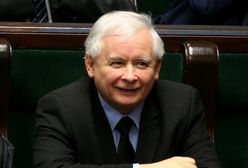 Giżycko: obraźliwe plakaty z Jarosławem Kaczyńskim. Sprawa trafiła do prokuratury