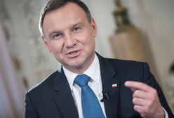 CBOS: 56 proc. badanych dobrze o działalności prezydenta Andrzeja Dudy