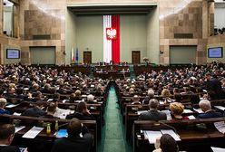Gorące trzy dni w Sejmie: wniosek o odwołanie Macierewicza, projekt ustawy o TK