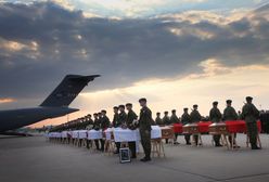 "Nie ma możliwości odstąpienia od ekshumacji". Prokuratura Krajowa wyjaśnia