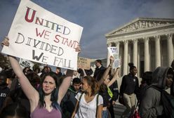 Senator Partii Demokratów nie może pogodzić się z przegraną Hillary Clinton? Jest projekt zniesienia kolegium elektorskiego w USA