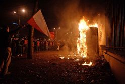 Prokuratura podjęła ponowne śledztwo ws. podpalenia budki przy ambasadzie Rosji podczas Marszu Niepodległości w 2013 r.