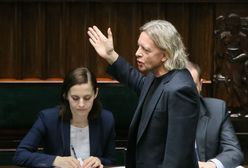 Burzliwa dyskusja w Sejmie. Krzysztof Mieszkowski zarzuca Jarosławowi Kaczyńskiemu, że spalił kukłę Lecha Wałęsy