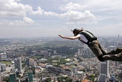 300 metrów w dół na ziemię