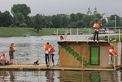 Rzeka nie jest ściekiem - akcja Greenpeace