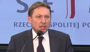 Szparagi i szampan bohaterami konferencji dotyczącej Trybunału Konstytucyjnego