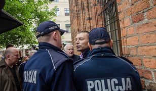 PiS w trybie wyborczym pozywa szefa klubu PO