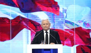 Nawet wpadki Kaczyńskiego nie zaszkodzą już PiS w wygranej? Prezes ma nową strategię