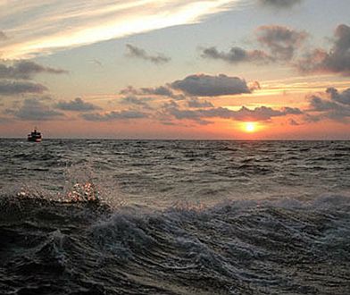 Polski statek uratował kolejnych imigrantów z Afryki