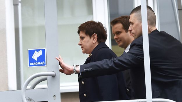 Premier w siedzibie prokuratury