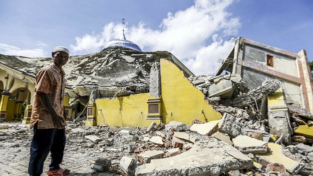 Trzęsienie ziemi w Indonezji