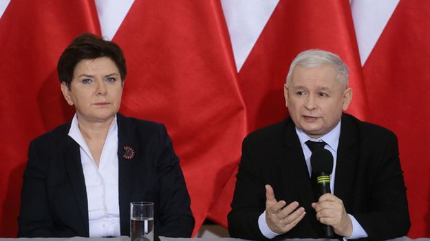 Konferencja prezesa PiS, premier, marszałków Sejmu, Senatu i szefa klubu partii