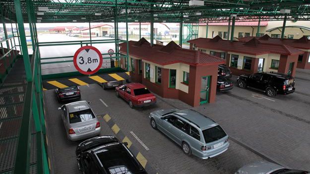 Przejście graniczne Grzechotki-Mamonowo