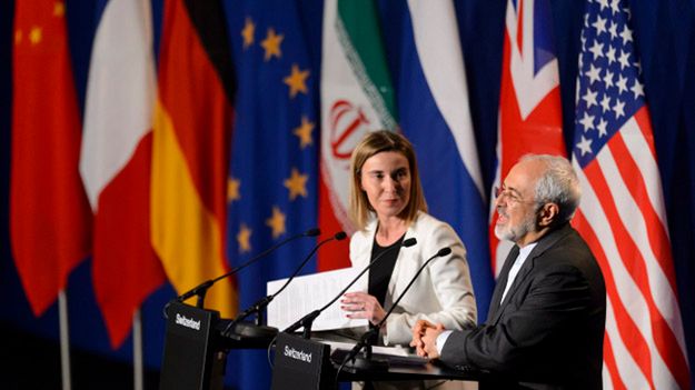Szef MSZ Iranu Javad Zarif i szefowa unijnej dyplomacji Federica Mogherini