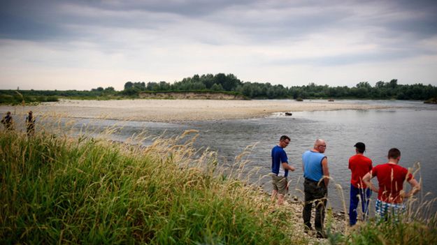 Akcję poszukiwawczą utrudniał silny nurt Dunajca