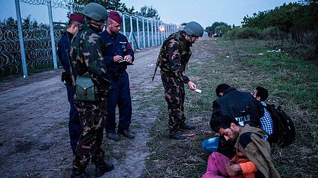 O północy z poniedziałku na wtorek na Węgrzech w życie weszły nowe przepisy