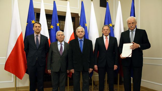 Byli szefowie MSZ: Radosław Sikorski, Daniel Rotfeld, Włodzimierz Cimoszewicz, Dariusz Rosati, Andrzej Olechowski
