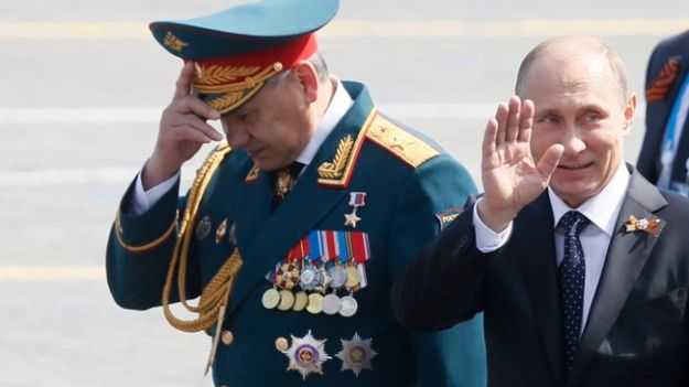 Władimir Putin podczas obchodów Dnia Zwycięstwa w Moskwie