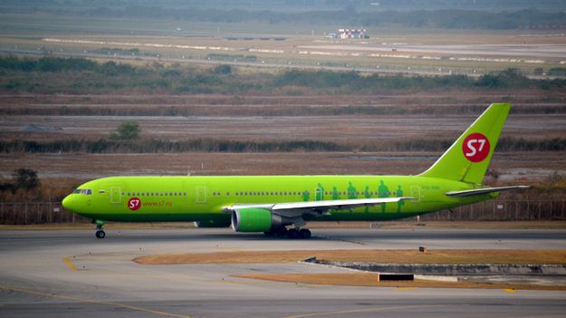 Boeing 767-300 w barwach S7 Airlines