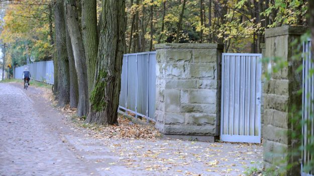 Płot okalający willę prezydenta RP w Klarysewie pod Warszawą