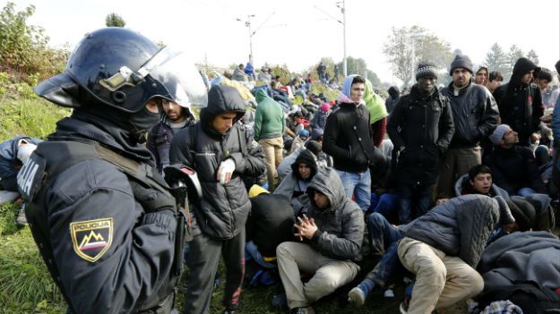 W ciągu ostatniej doby do Słowenii przybyło ponad 10 tys. uchodźców