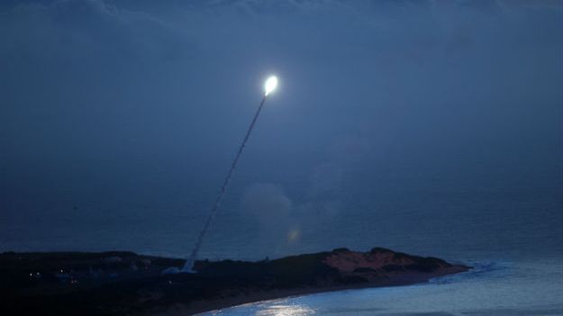 Start rakiety RIM-161 Standard Missile 3, którą Amerykanie mogą strącać obiekty na orbicie