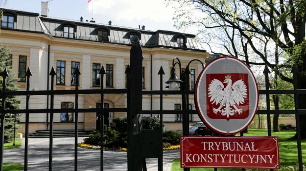 Budynek Trybunału Konstytucyjnego przy al. Szucha w Warszawie