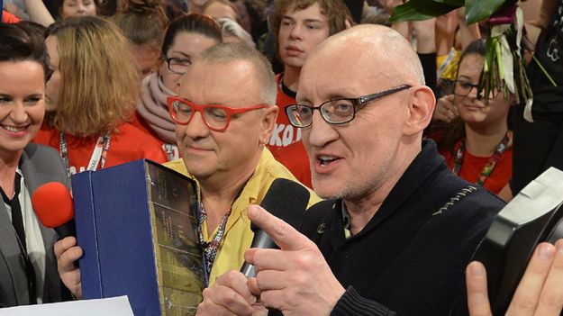 Prezes Zarządu Fundacji Wielkiej Orkiestry Świątecznej Pomocy - Jerzy Owsiak i Maciej Chmiel dyrektor TVP2