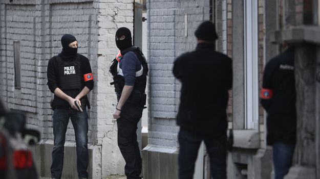 Policja na miejscu strzelaniny