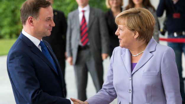 Prezydent Andrzej Duda podczas spotkania z niemiecką kanclerz Angelą Merkel