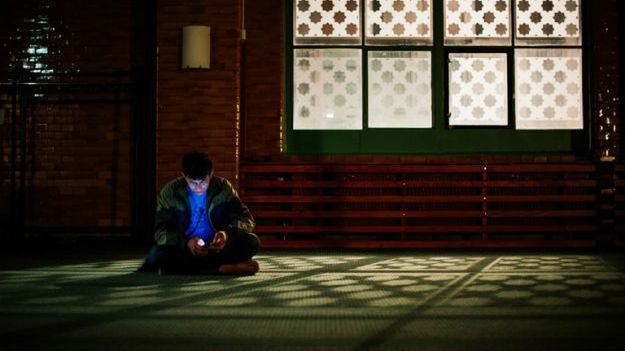 Uchodźca w meczecie w Sztokholmie, który udziela tymczasowego schronienia przybyszom