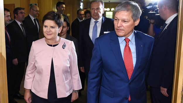 Premier Beata Szydło podczas spotkania z premierem Rumunii Dacianem Ciolosem