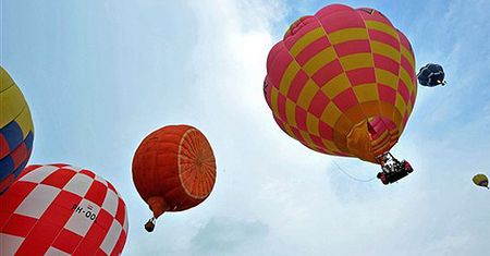 Balony wzniosły się w niebo