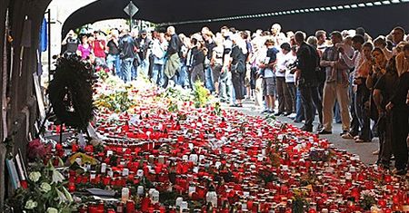 Oddali hołd pamięci ofiar Love Parade