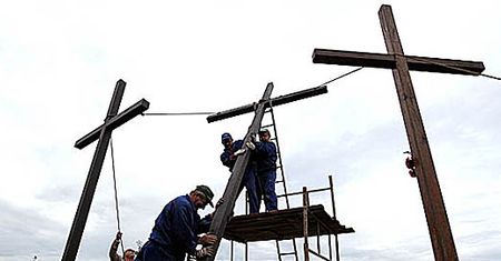 Krzyże wracają na wzgórze