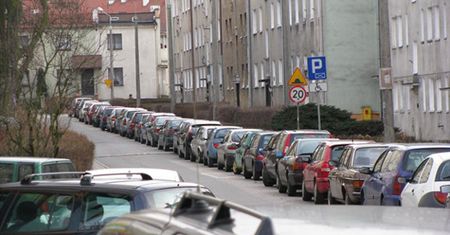 Parkowanie na grubość lakieru