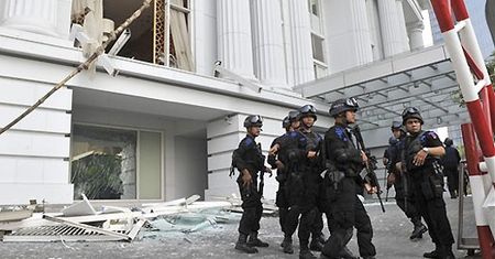 Zamachy bombowe w Indonezji