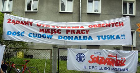 Związkowcy przed domem premiera