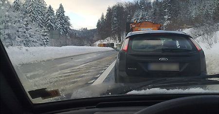 Ślisko i niebezpiecznie