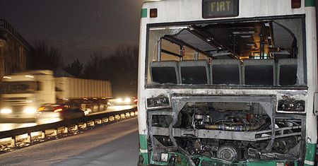 Po zderzeniu czterech autobusów