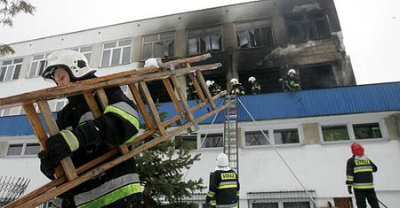 Pożar szkoły w Pruszkowie