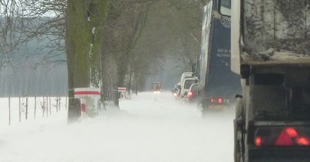 Samochody w zaspach