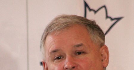 Nowe szaty "króla PiS"