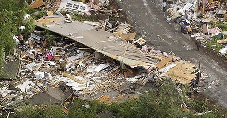 Tornada pustoszą USA
